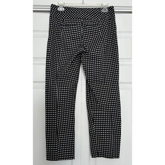 Elle Mid Rise Black & White Check Straight Leg Cropped Pants Women's Size 2 - Picture 2 of 16